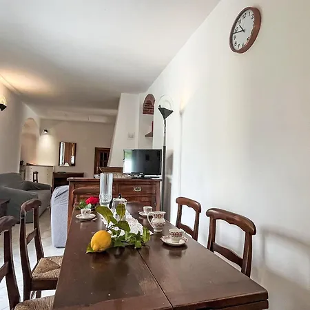 Virginia By Interhome