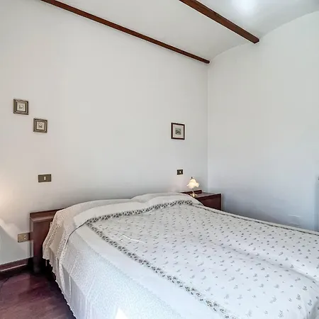 Virginia By Interhome Tatil Evi Giustenice