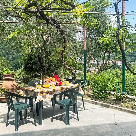 Virginia By Interhome Giustenice